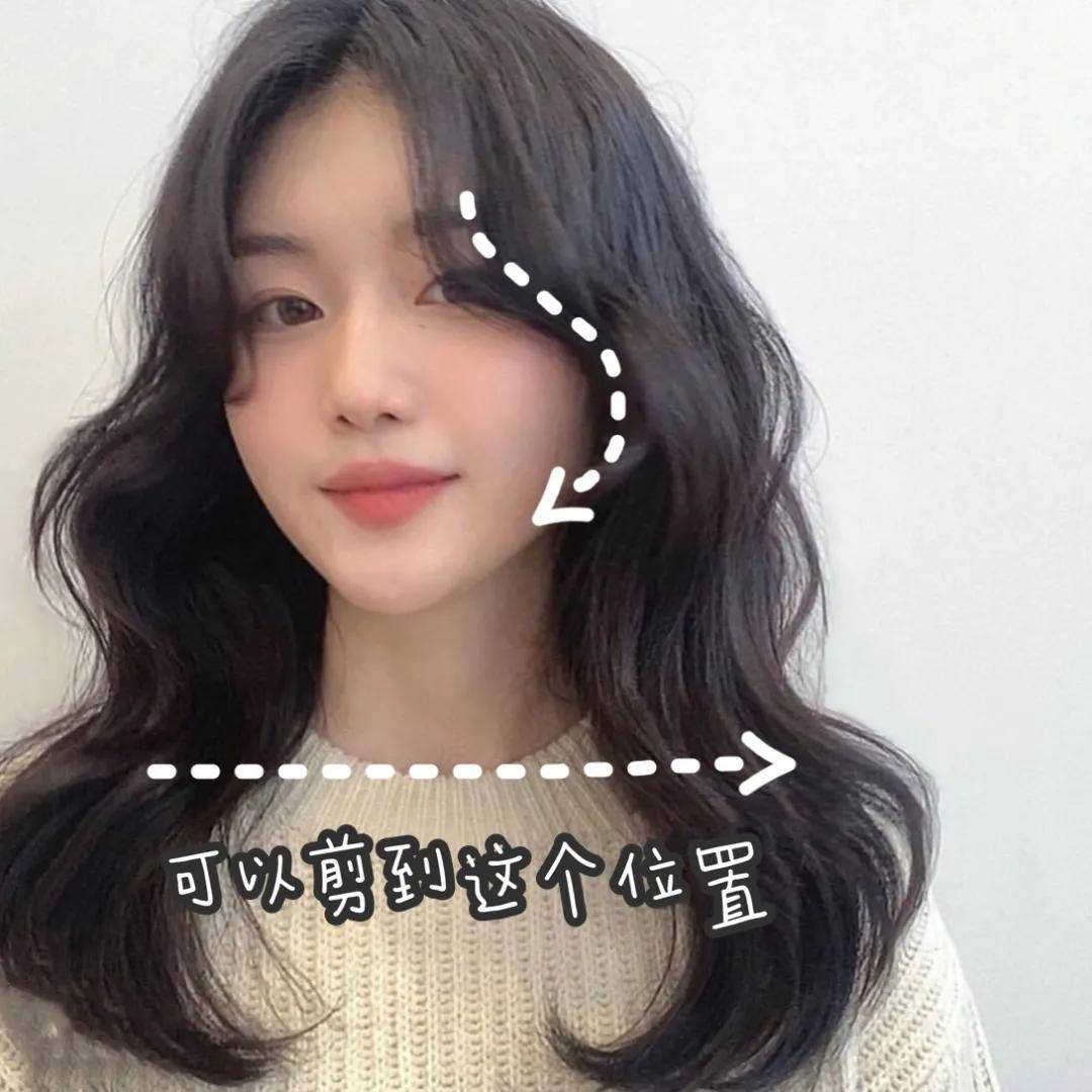 五官|明明撞了杨幂嫩牛五方原生脸，她却能被全网狂吹顶配和高级，凭什么？