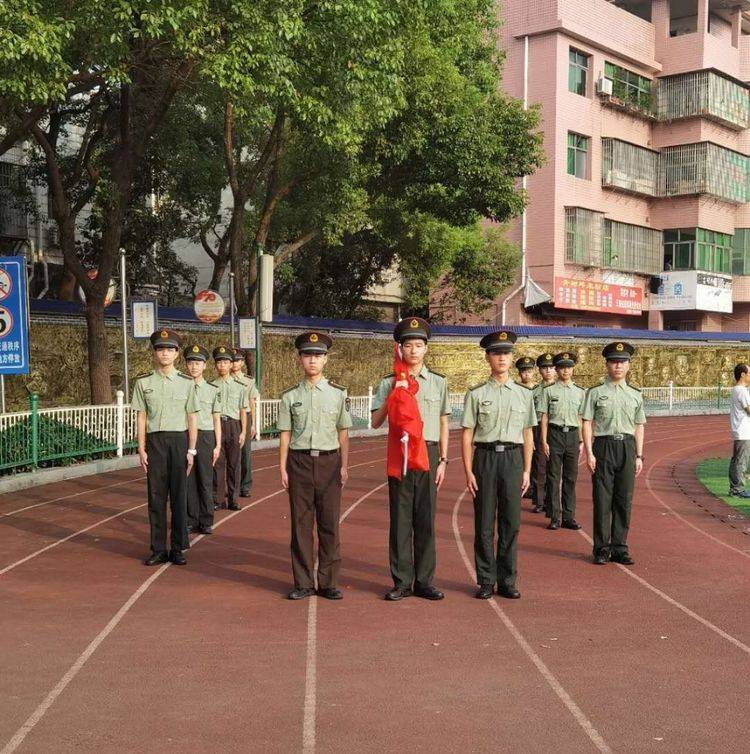 新学期|湘乡一中举行2020年秋季开学典礼暨万端阳校友奖（助）学金颁奖仪式