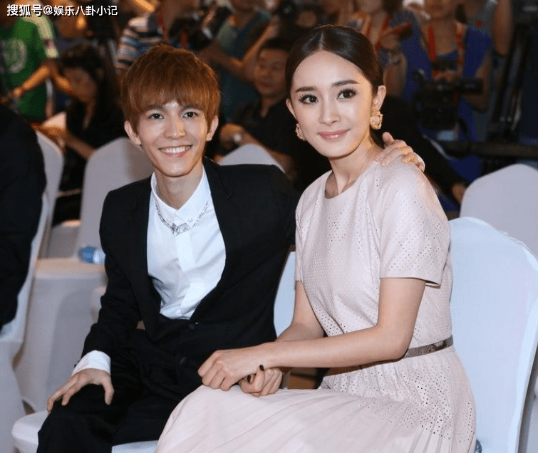 被郭敬明捧红,给姨妈买豪宅,拒绝为后妈儿子买房