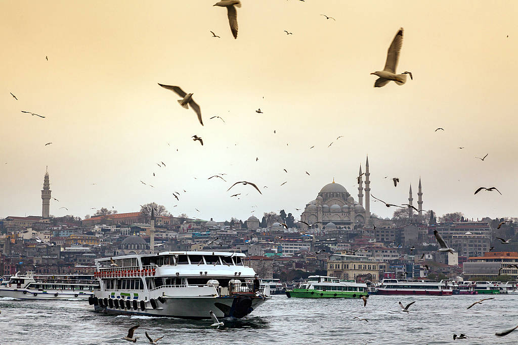 清真寺|令人惊艳的大教堂改成清真寺 为何会引发他国的强烈反对？