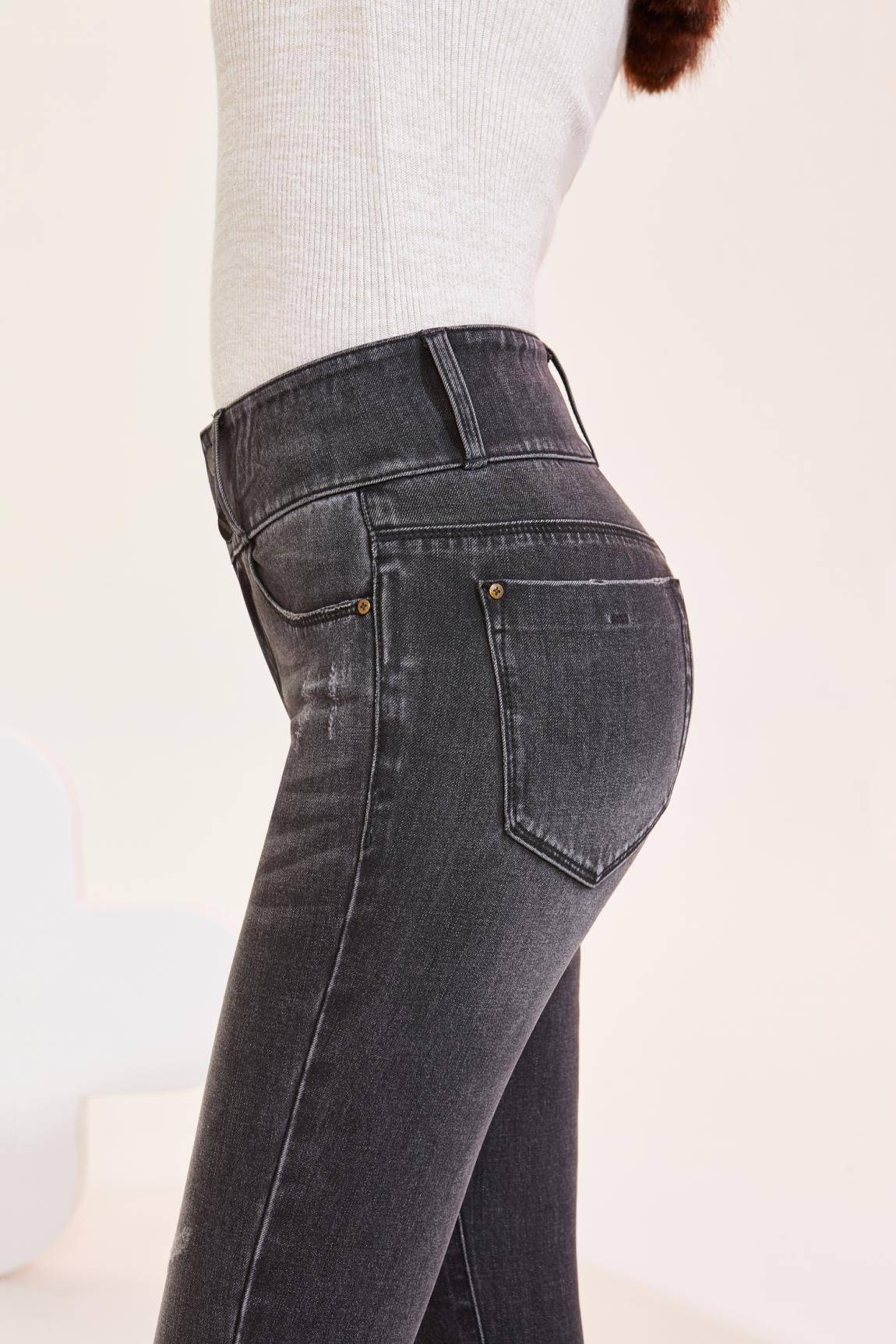 女性|秋天凹造型，从这条S裤开始