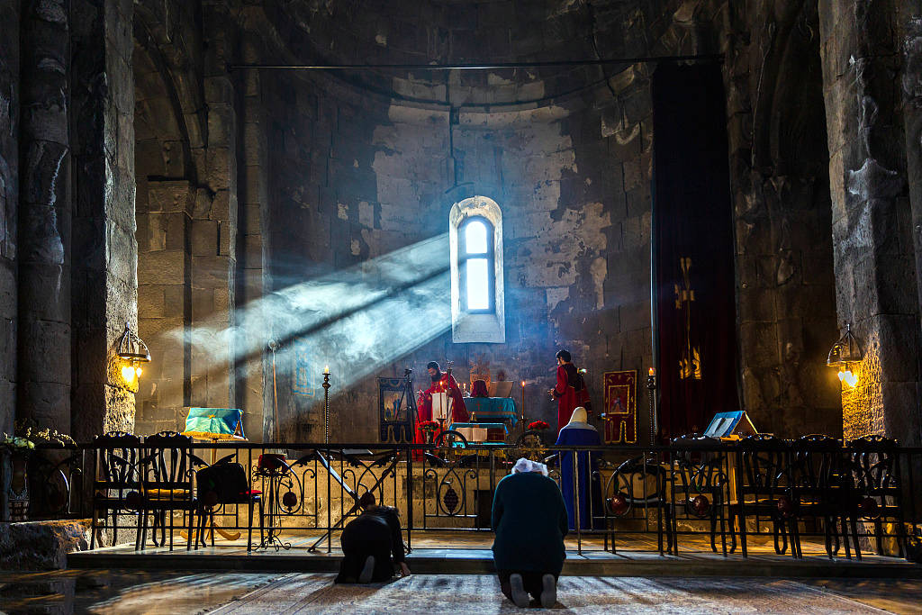 清真寺|令人惊艳的大教堂改成清真寺 为何会引发他国的强烈反对？