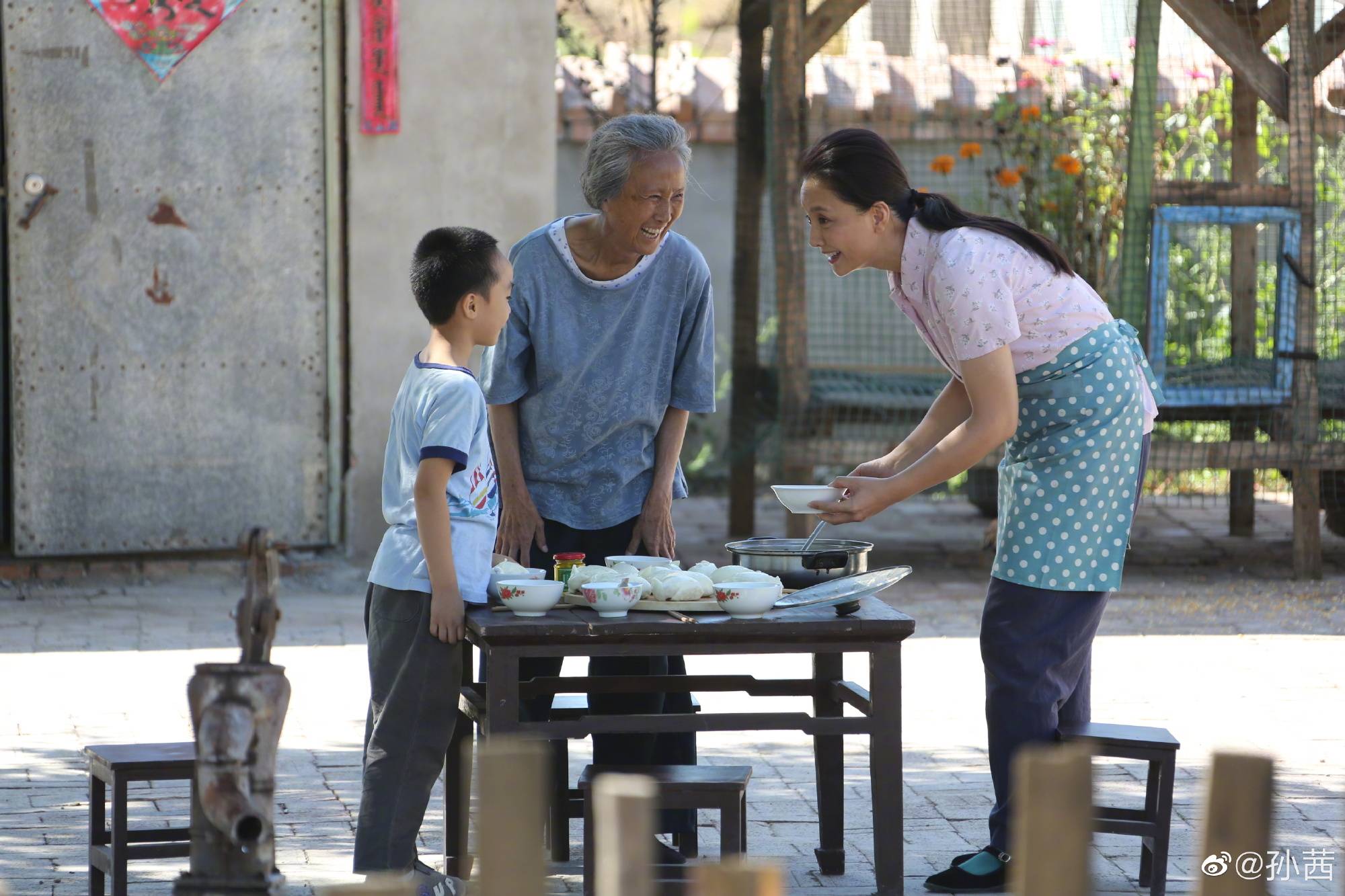 蒙古族|军人出身长相洋气的孙茜,演蒙古族农村妇女怎么看还是缺少精气神