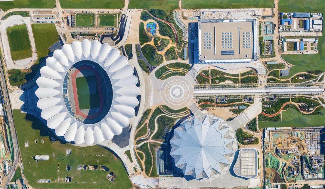 西安阎良2020gdp_阎良西安航空学院照片(3)