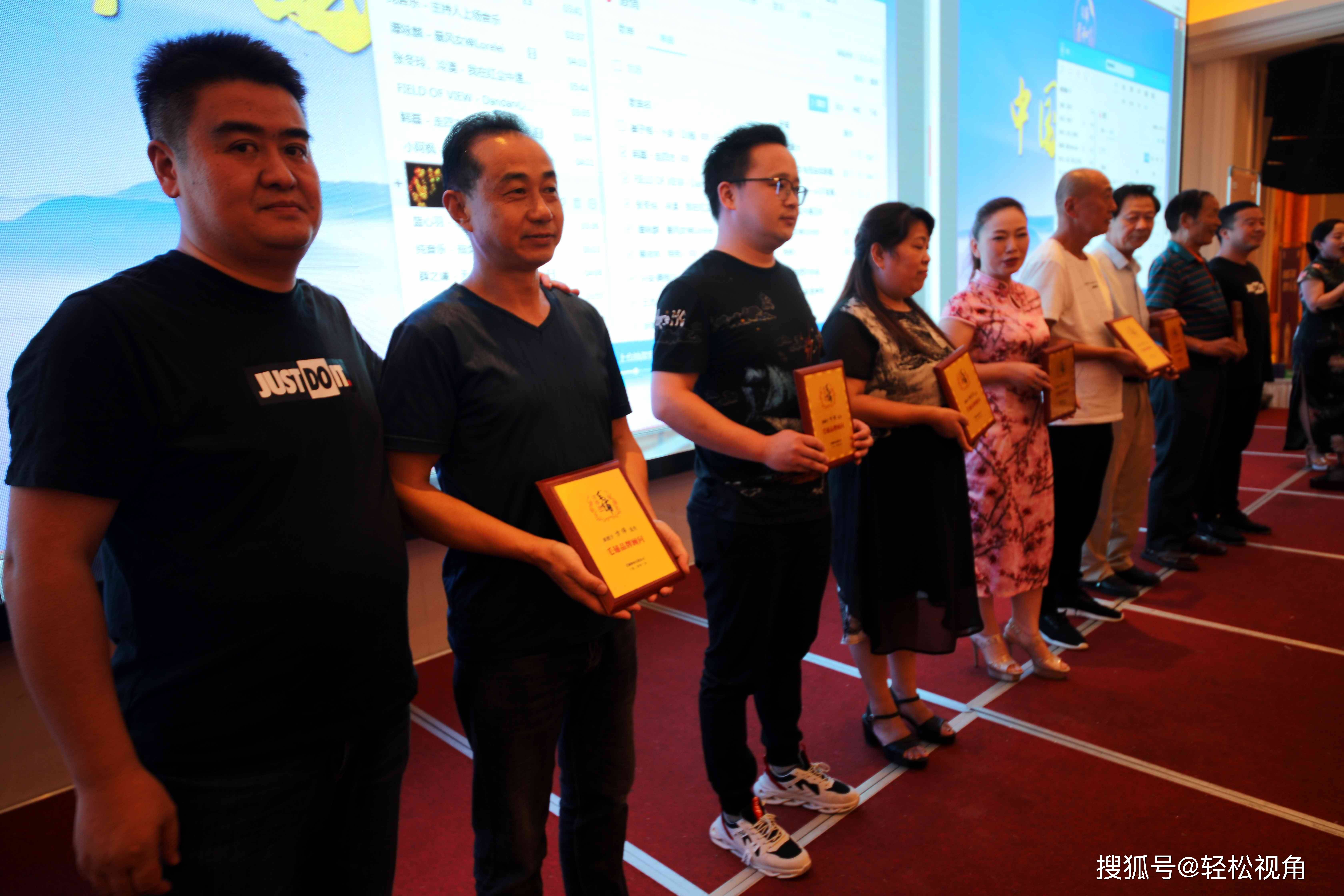 中秋国庆佳节将至,一场毛铺紫荞酒迎中秋品鉴会在芜湖市汉爵阳明大