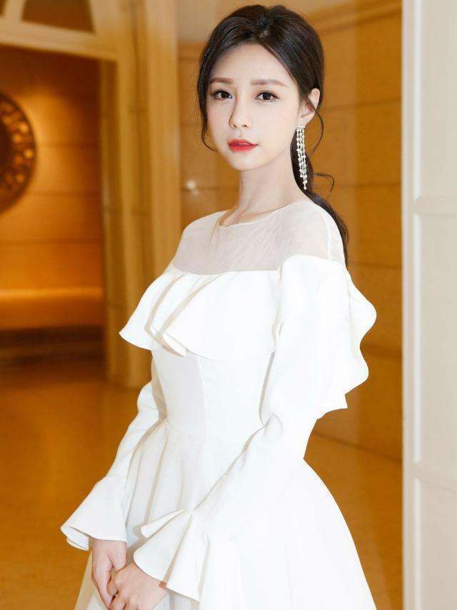 工作|原创沈梦辰被点名耍大牌，对村民说脏话，扶贫全靠剪辑