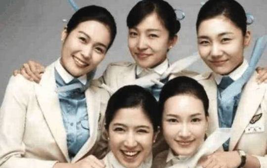 日本|各国美女空姐,韩国最清纯,日本最诱惑!
