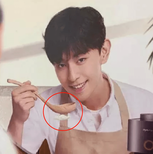 品牌|为啥同样是土味营销，巴黎世家被狂骂，老乡鸡却被捧出了圈？
