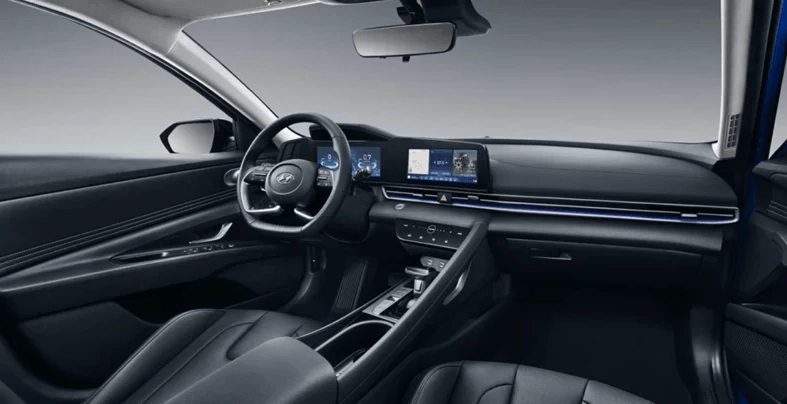 现代伊兰特2021款1.4t内饰和外观 761254f5024e4c6cb2fb2b45b1174450.png