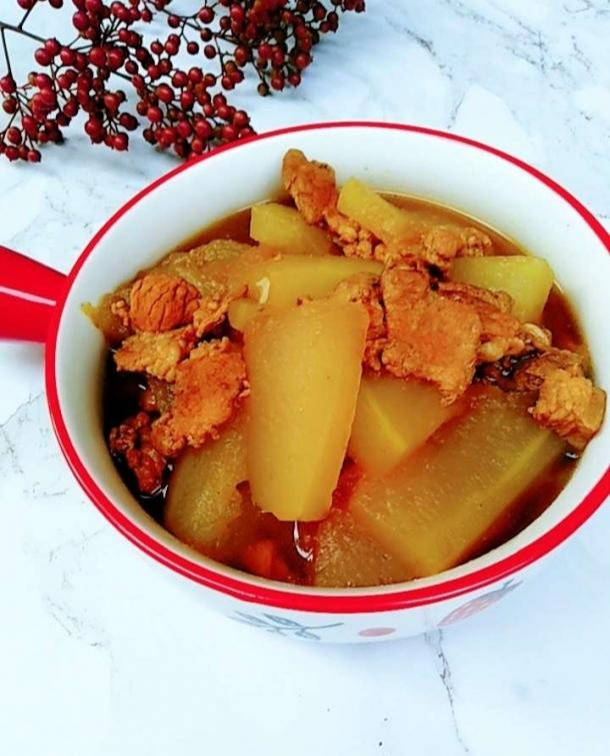 冬瓜|看老公大显身手冬瓜烧肉不难做