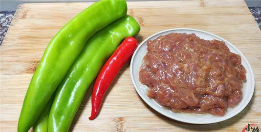 炒肉丝怎么腌制肉嫩 2ec44e288baf4a39a86da925b76c6c25.jpeg