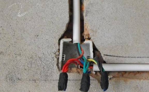 如何连接电线头 a74d4b6dd8434a98a0bc7ecd4b9959e3.jpeg