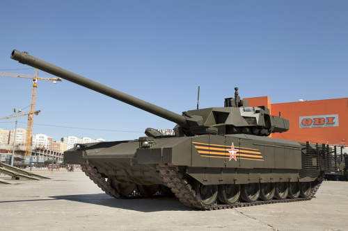 大口径还是新技术？坦克炮发展陷入瓶颈，关键