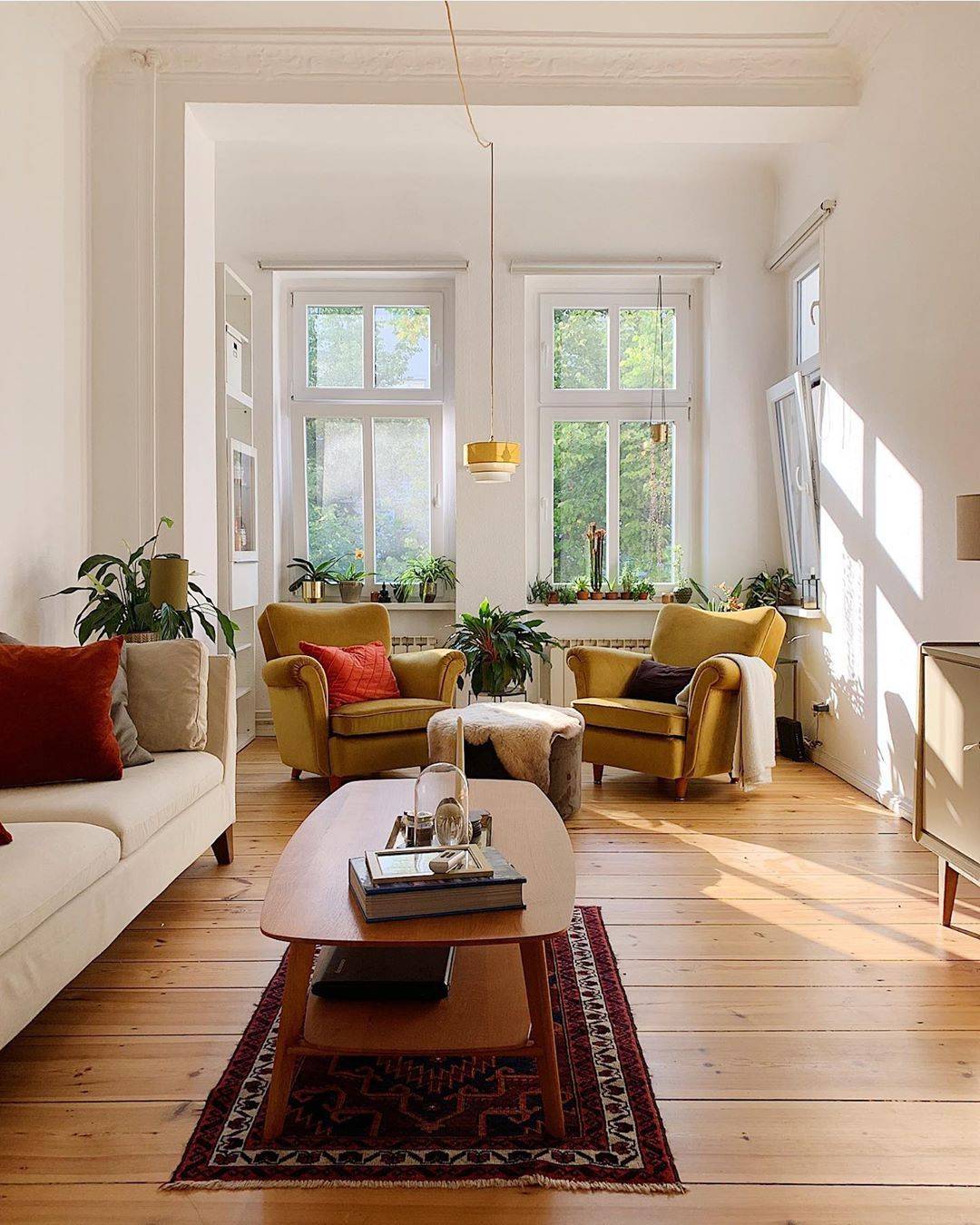 光线|老房子怎么改造？鲜艳软装配上阳光绿植，光线充足比新房还想住