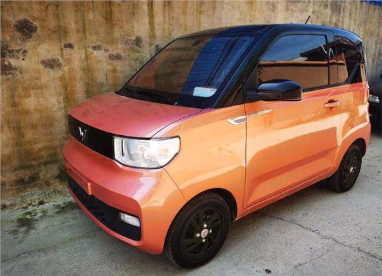 五菱造的"网红车"宏光mini ev