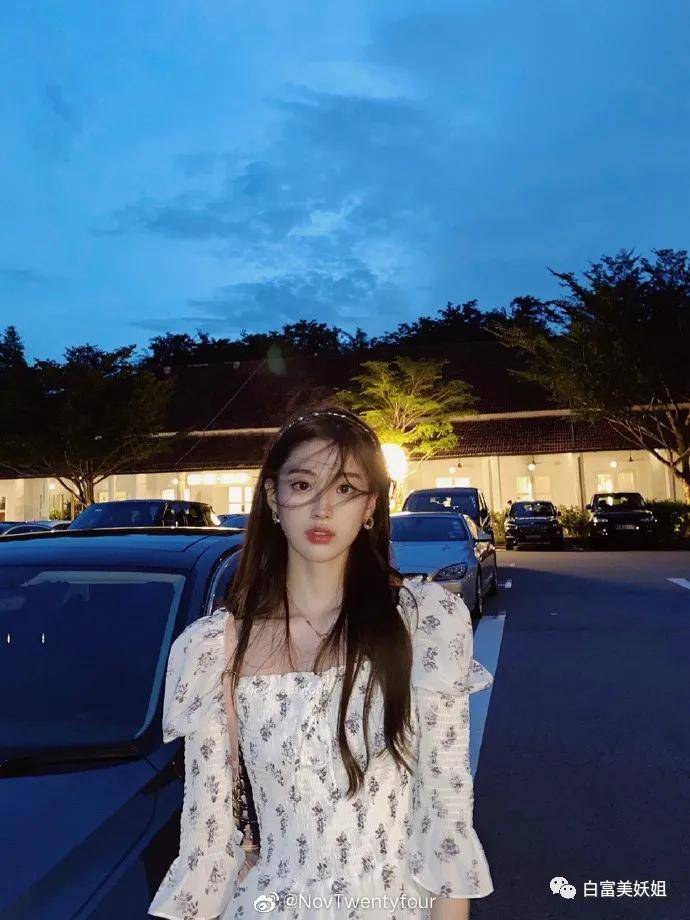 富二代|16岁收500w礼物,上海超级富二代名不虚传…