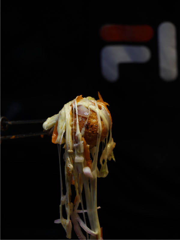 高丽菜|就为了买个网红的章鱼烧游曾厝垵趣事：排队二十分钟