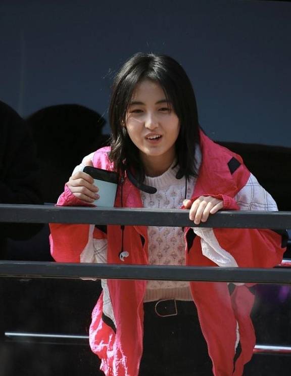 天使|国民妹妹张子枫的脸是被天使吻过吧,就算是素颜,也依旧有优越感