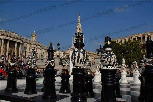 |机器人谷助力全国城市联赛 95后掌门人看好国际象棋