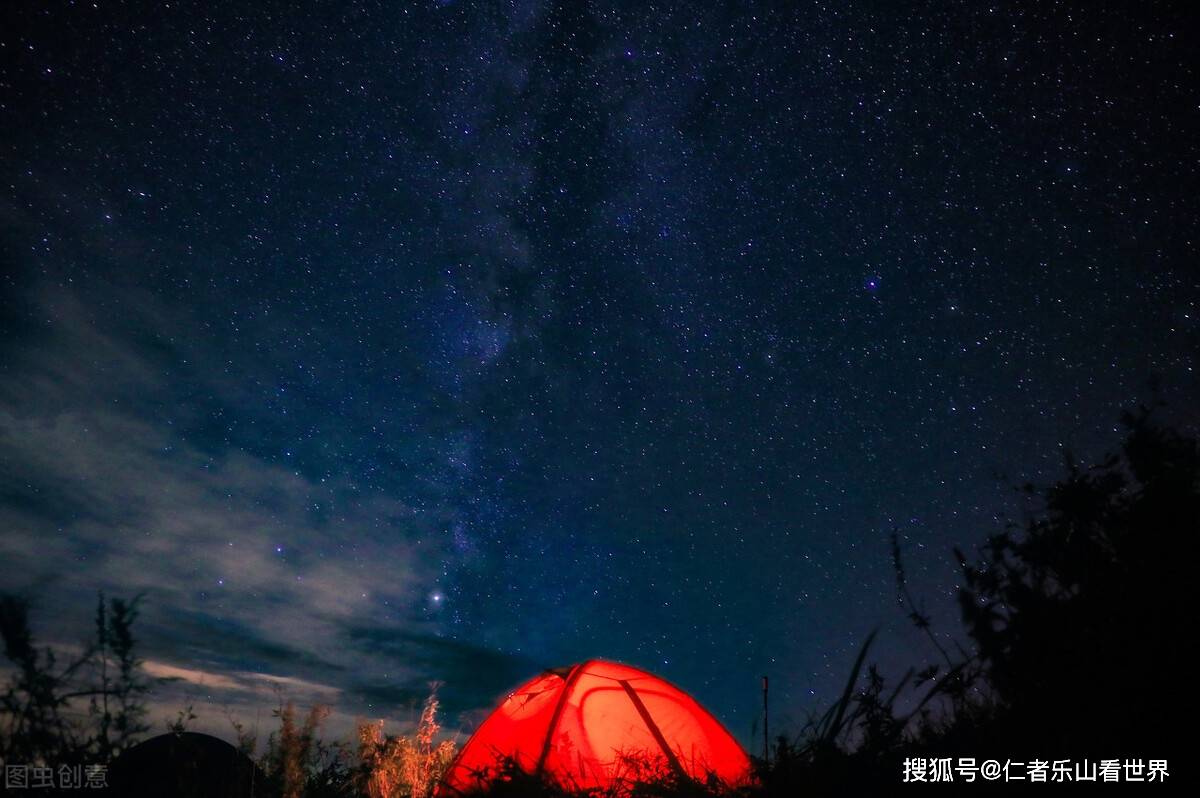 什么相机拍星空比较好 f469bdce496a4138b7dd5b6f4ffa9f8e.jpeg