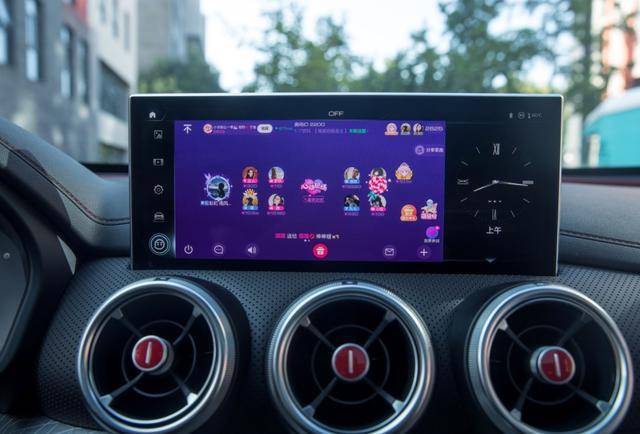 功能|2021款WEY VV5神仙操作，百万级UP主助阵，嗨就完事