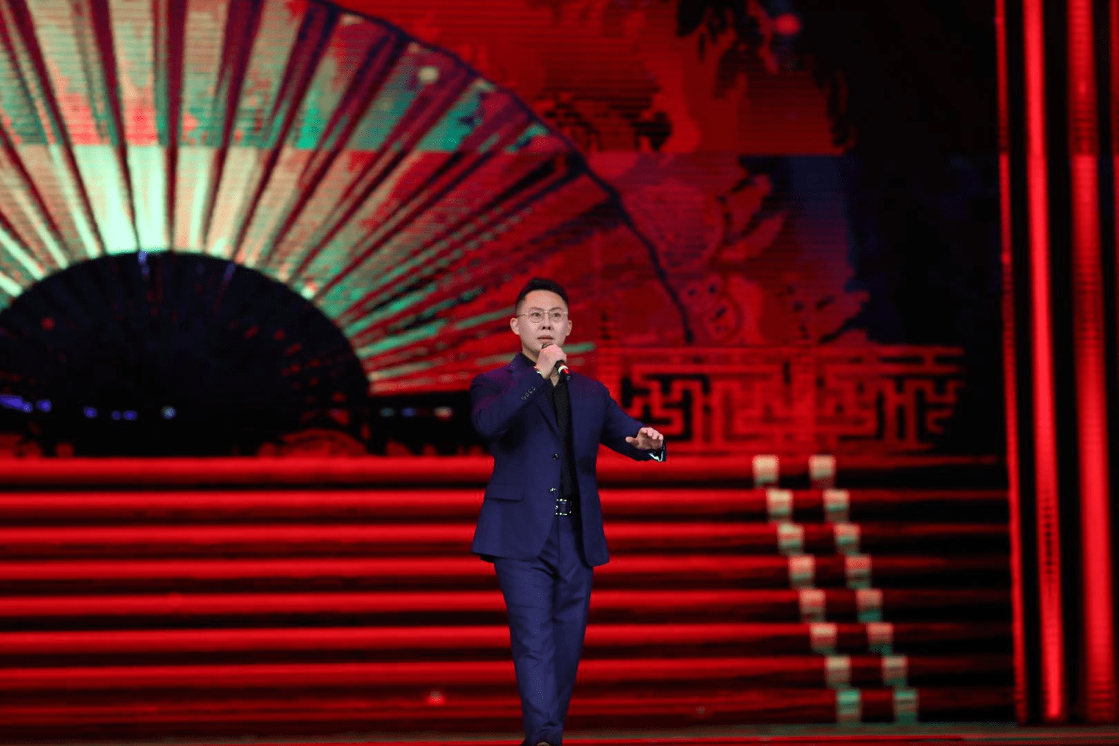 马拉松|赵真参加2020衡水湖马拉松赛助力演唱会