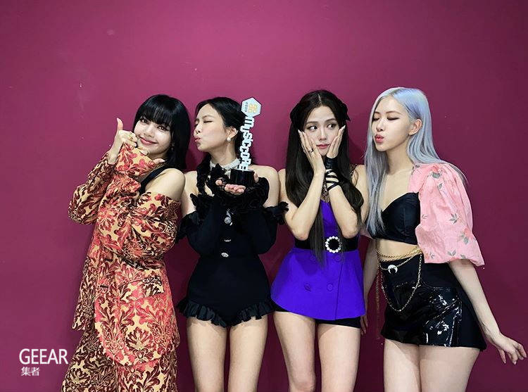 Jisoo|频频出现在Jisoo的Ins，这个Dior的小配件马上挤身热搜榜！