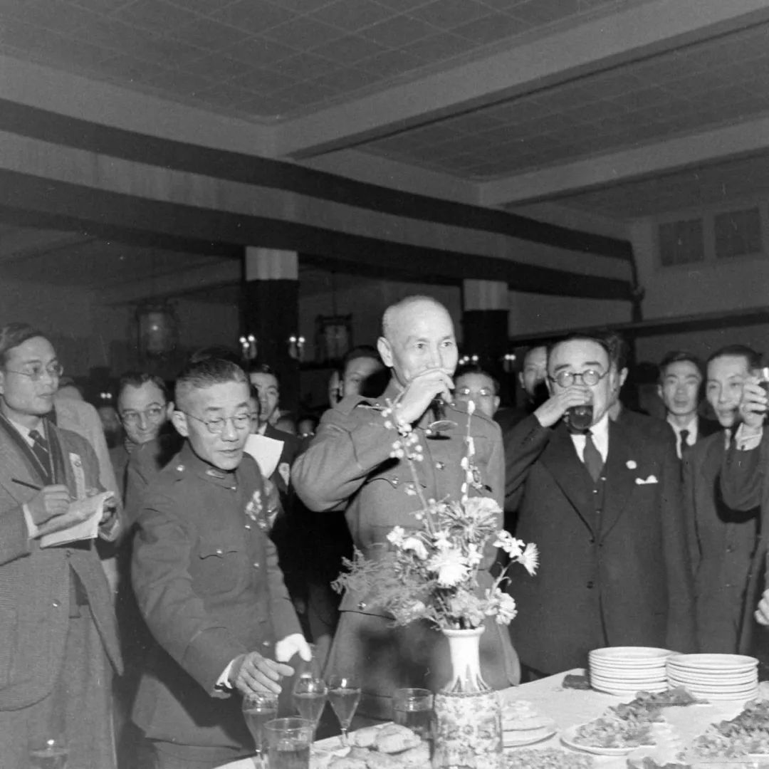 中山|李济深是上将，曾任八路军总指挥