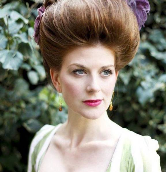 世纪|她亲手制作出十八九世纪复古裙,穿越时空的美感棒呆