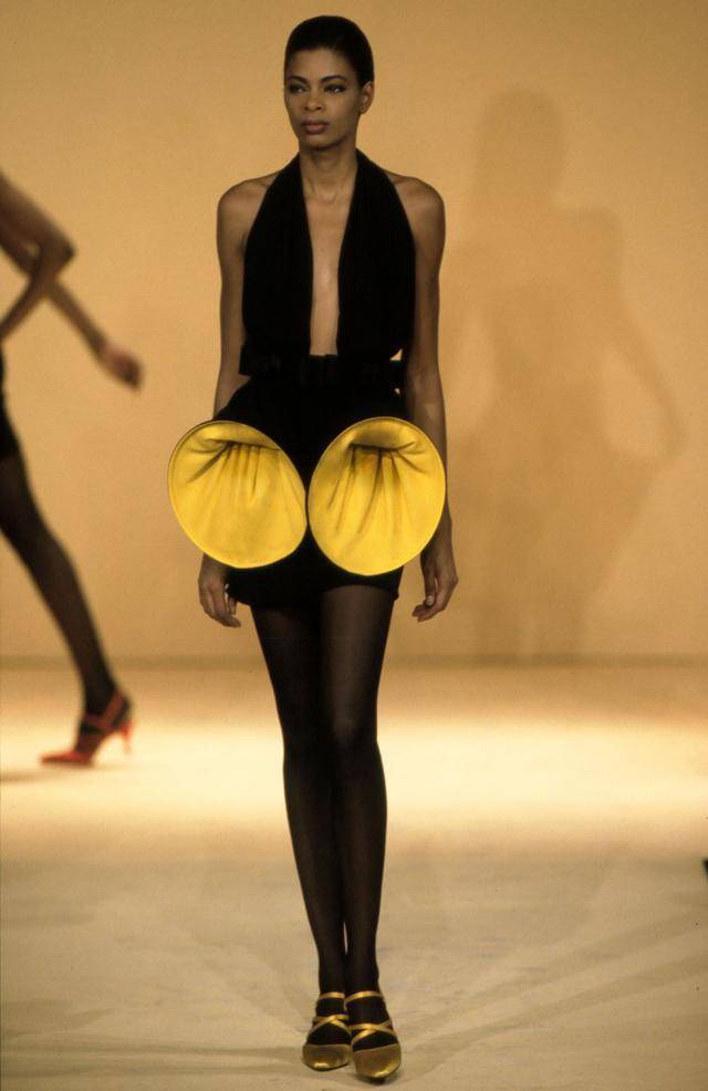 皮尔卡丹|月球时装制造商——Pierre Cardin