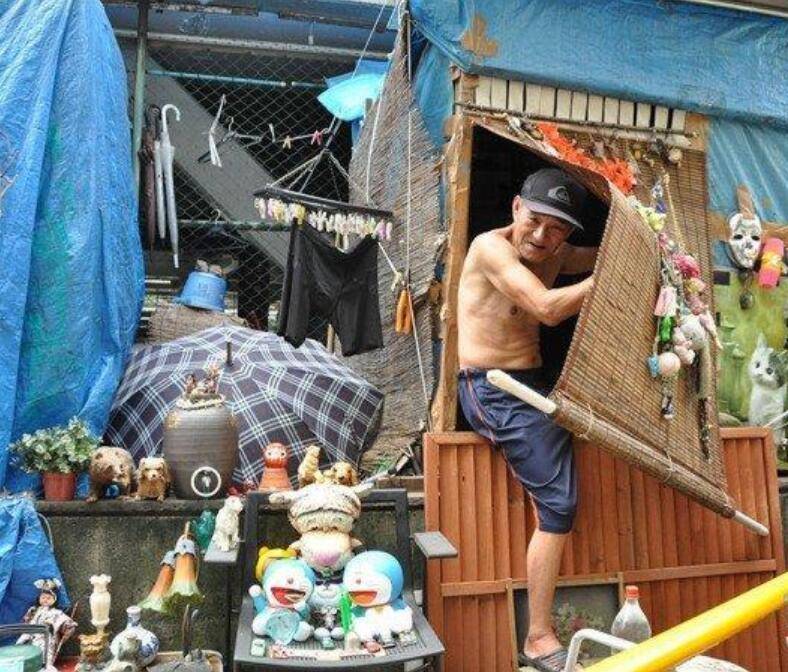 世界上还有没有穷人 4c008a37dca240d5adbdc37ed2134cea.jpeg