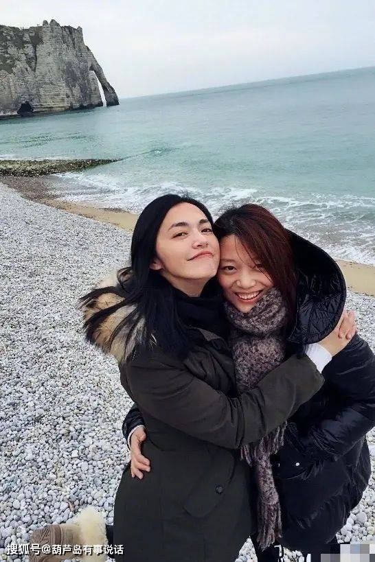 皮肤|姚晨老了脸也会崩，皮肤暗沉还有皱纹，但最起码是纯天然的！