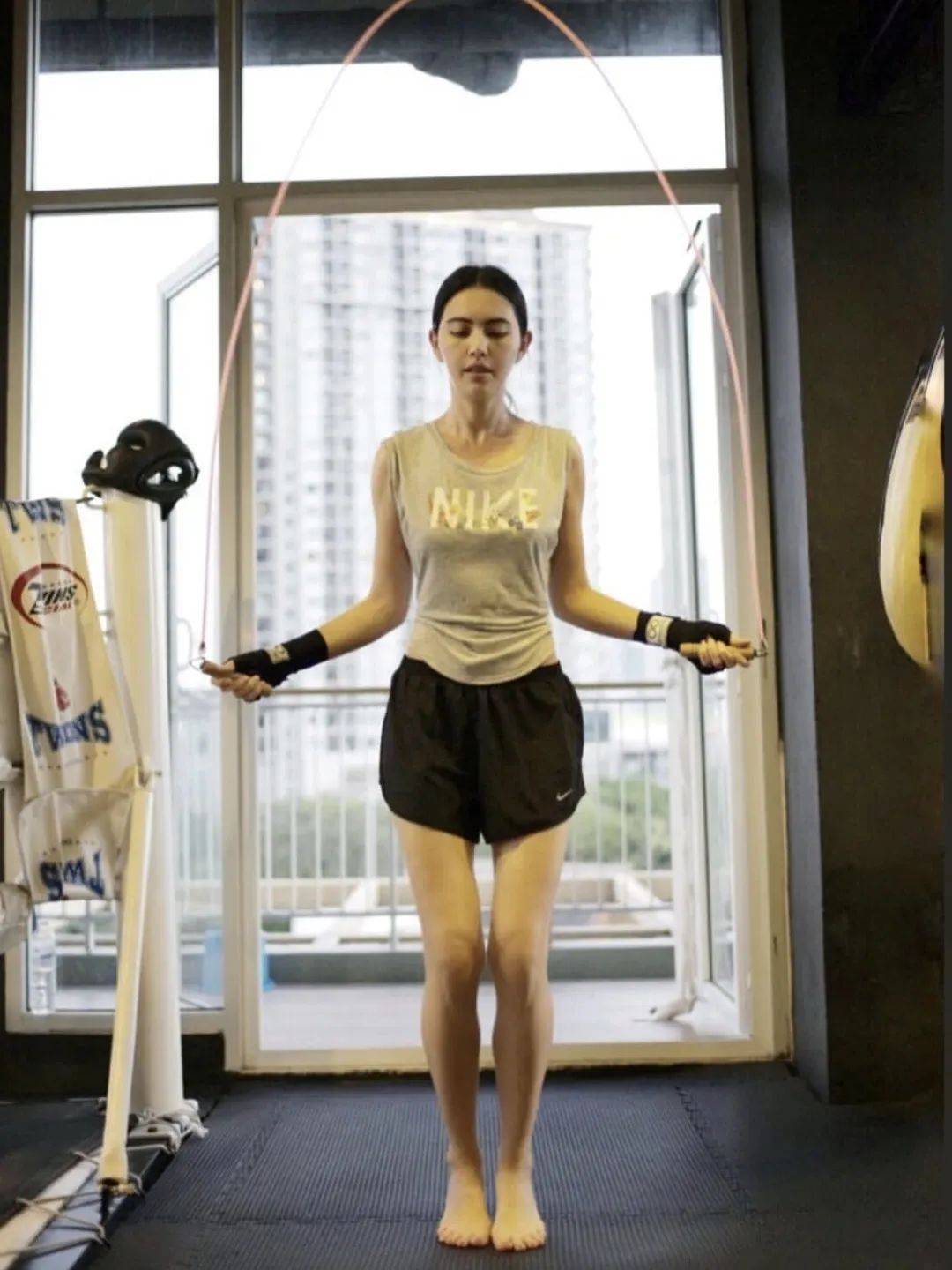 姐姐|她号称“泰国神颜”，原来惊艳世界的顶级颜霸真的美的让人眩晕！