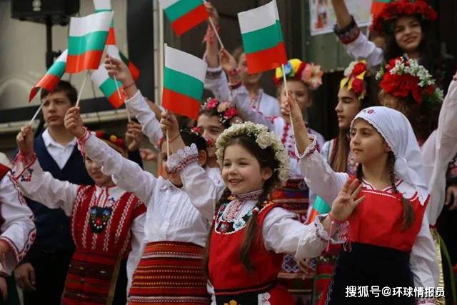 保加利亚属于南斯拉夫民族,为什么却没有加入南斯拉夫?_加尔