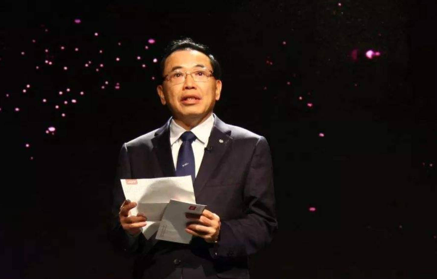 对公司|TCL电子李东生斥资逾1500万港元现金行权346万股