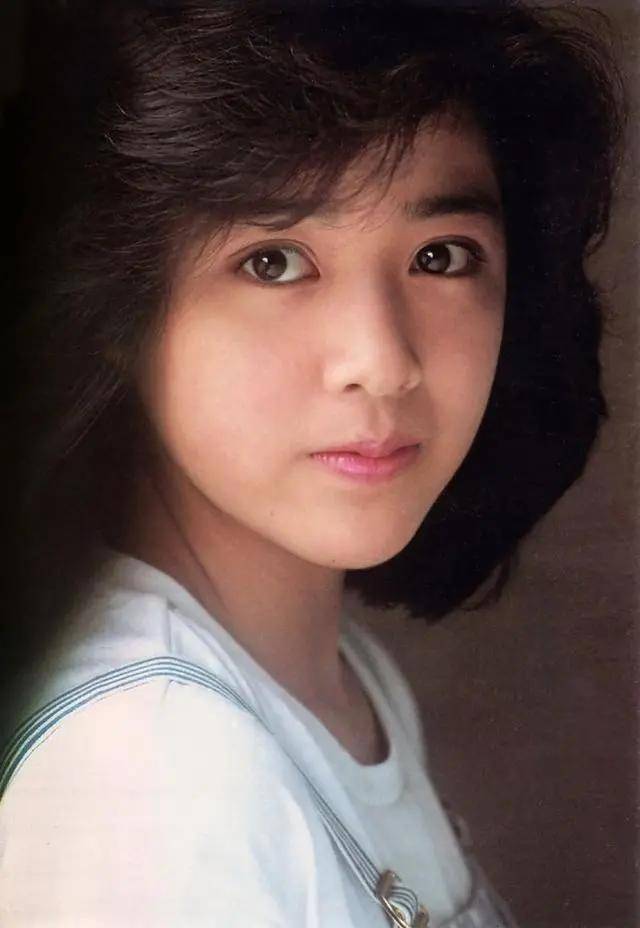 美少女|晚晚和朱茵的结合体，这些美少女炸弹极度可口！