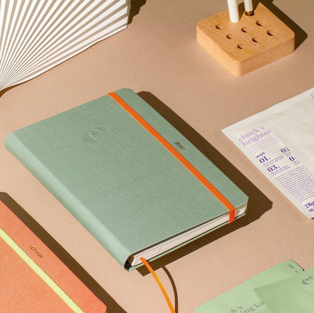 治愈|丢掉手机！看看纸笔带来的治愈，说不定还能为你的工作添灯加油