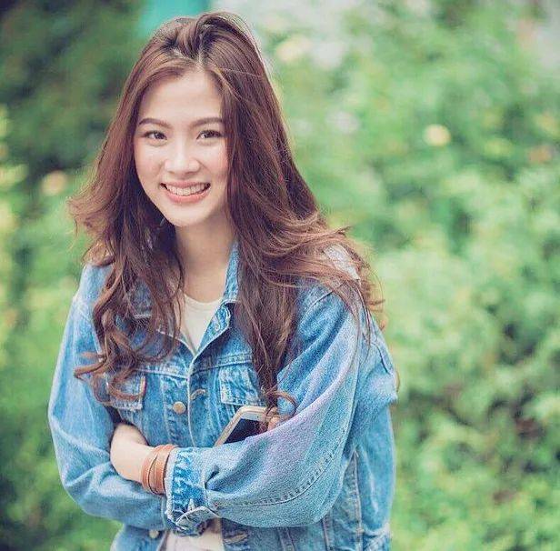 平采娜|甜美，婀娜，可御可纯，拥有1/4华人血统的她颜霸泰国娱乐圈！