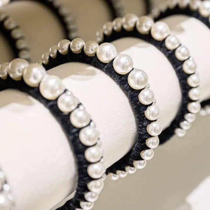 连明星|ZEGL线下体验店！超20000+配饰任挑任试，百元内轻松Get！