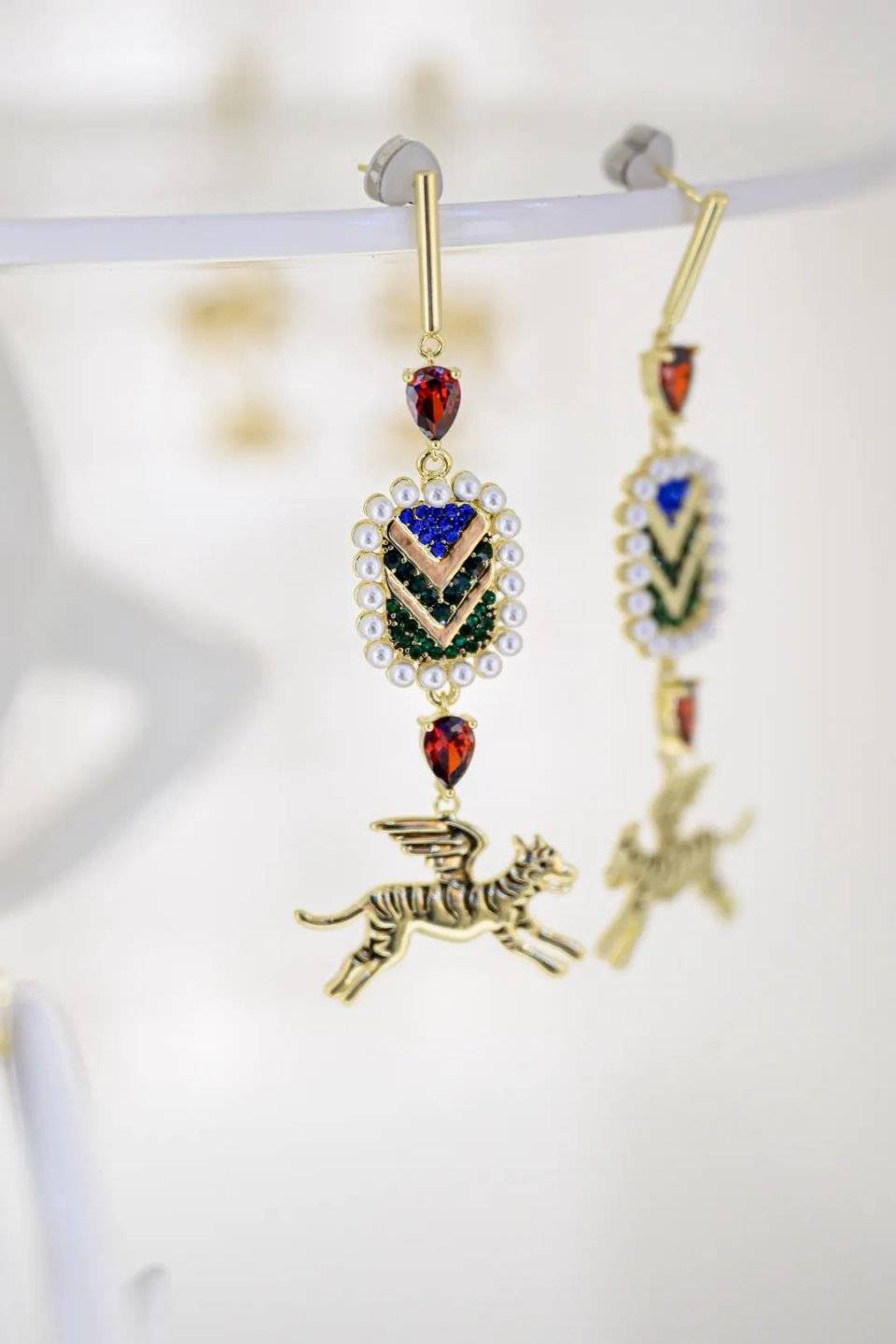 连明星|ZEGL线下体验店！超20000+配饰任挑任试，百元内轻松Get！