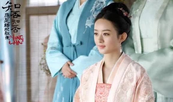 赵丽颖|当赵丽颖穿上汉服后，女人味十足！难怪让冯绍峰为之着迷