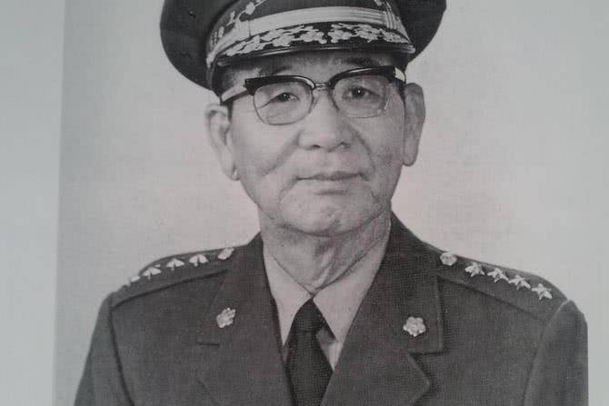 陈诚|土木系在抗战与解放时期，都出了一位很能打的将领，他们是谁