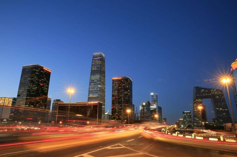 半数|原创北京环京半数新盘打折，中介转行卖菜，北京房价真的要降了吗？