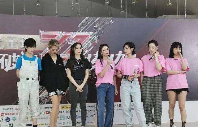 蒜头|原创张雨绮机场被送蒜头，盘点琦姐收到的礼物，开创各种先河