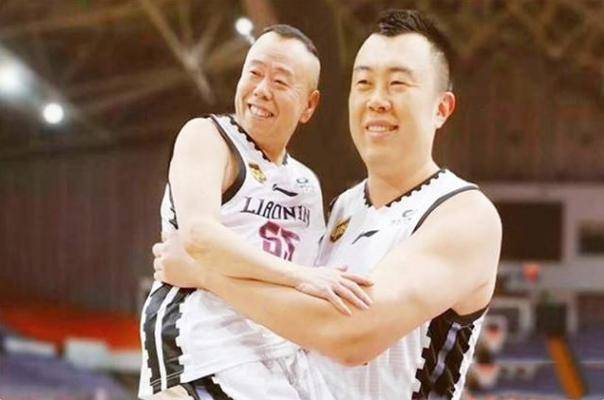 身高|家长不注意，难怪个头没有180男孩到了这个年纪才会停止长高