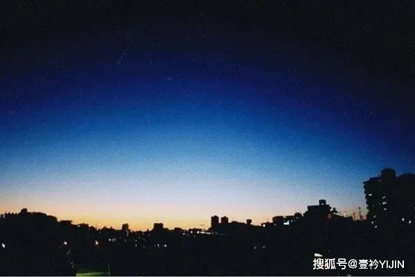 系列|秋天+日常生活碎片+小戏剧=日本设计师品牌MURRAL