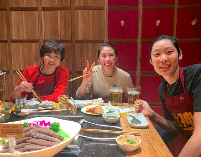 《夺冠》票房破7亿,郎平白浪母女同框