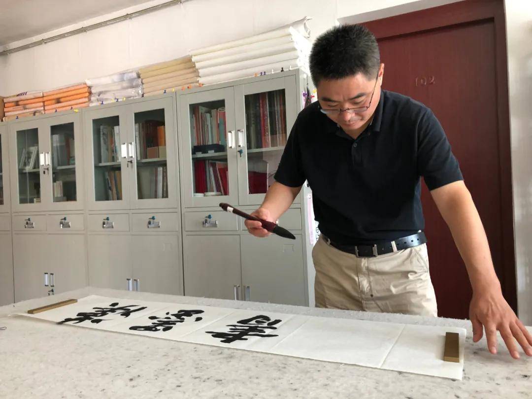 匾额是建筑物的脸面崔树强谈匾额书法
