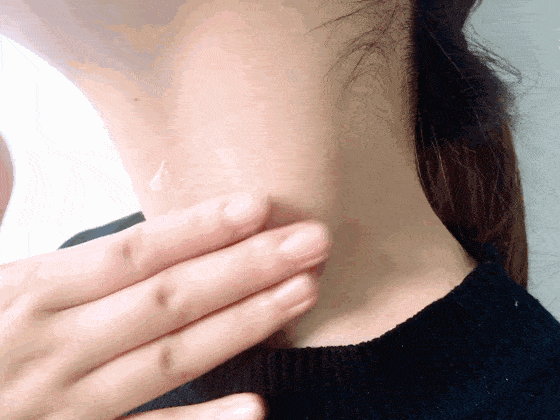 颈部|98年的赵露思都有颈纹了？你还不赶快做颈纹护理吗？！