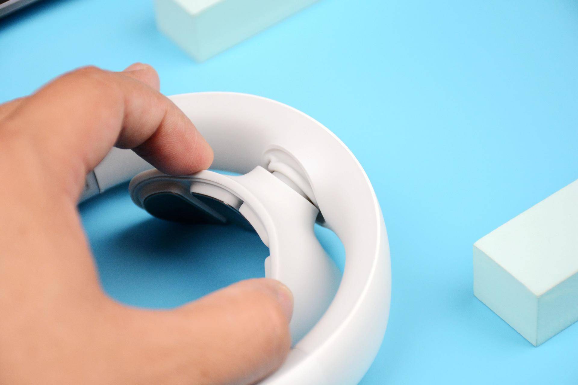 业内|为什么一定要买一个颈椎按摩仪？业内顶级SKG K5评测，效果显著！